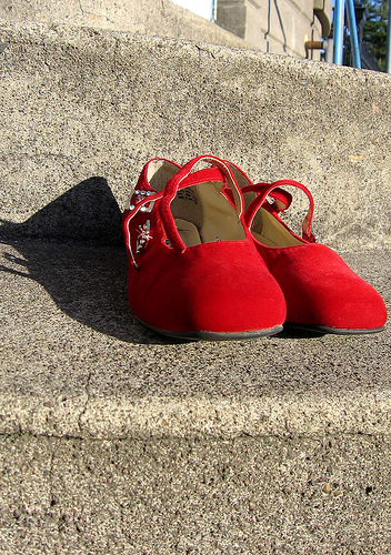 File:Red Shoes.jpg