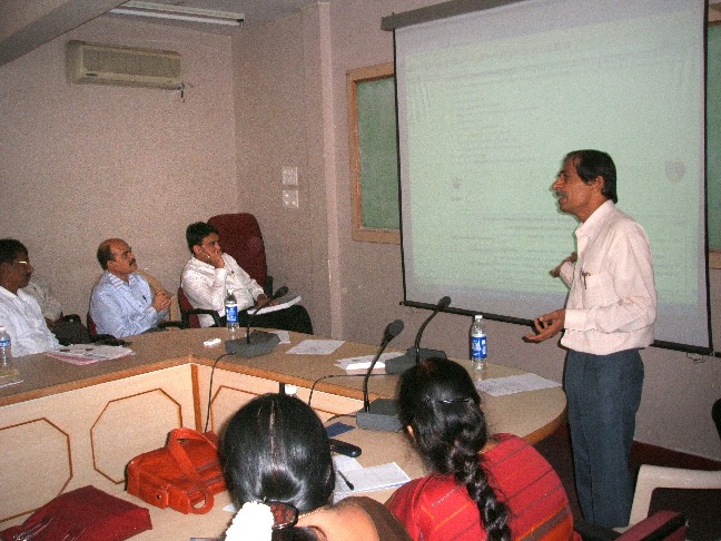 File:Presentation of the Programme.jpg