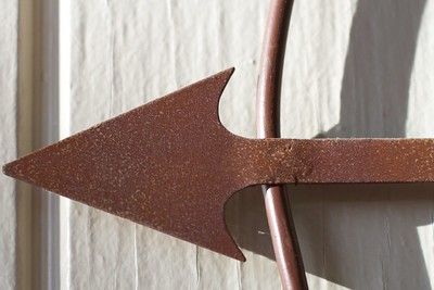 File:Arrow head.jpg
