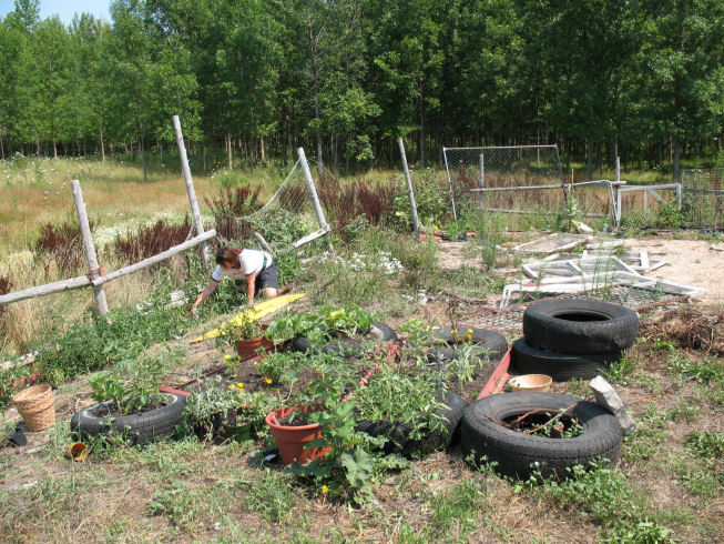 File:Meandmakeshift.jpg