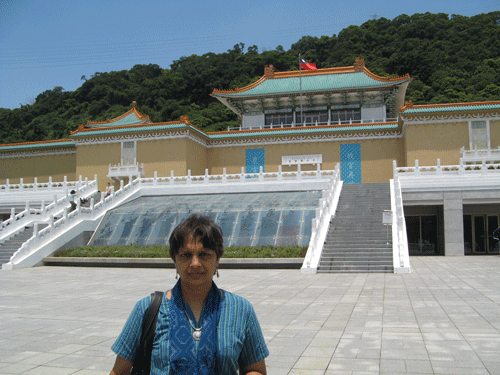 File:Taipeimuseum.gif