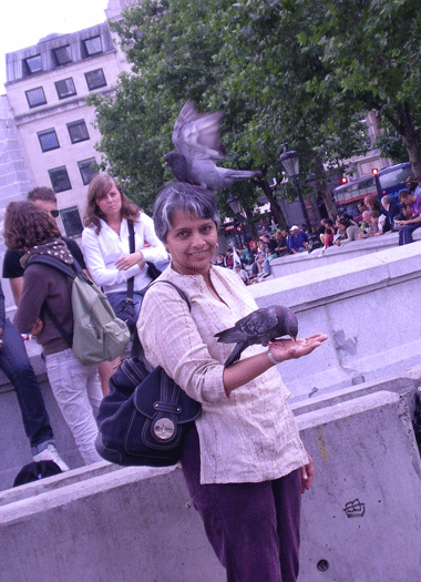 File:Trafalgarsquare.gif