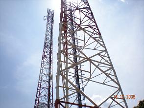 Telecommunication mast