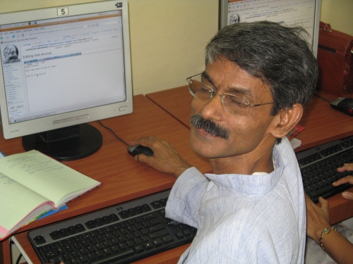 File:Wikibuddy1.jpg