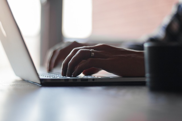 File:Typing.jpg