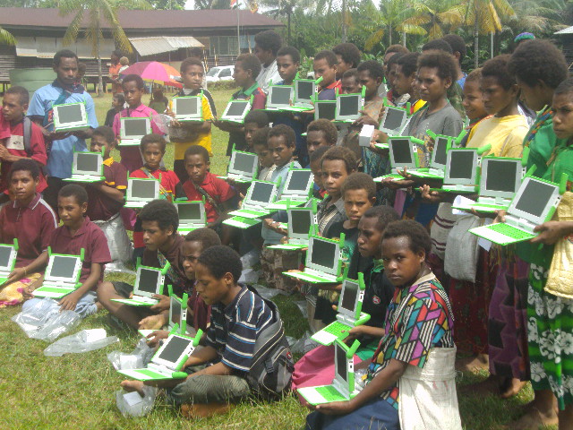 File:Rumg-OLPC-2.jpg