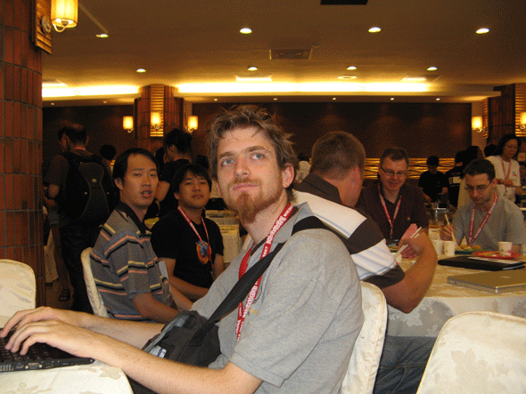 File:Atwikimania07.gif