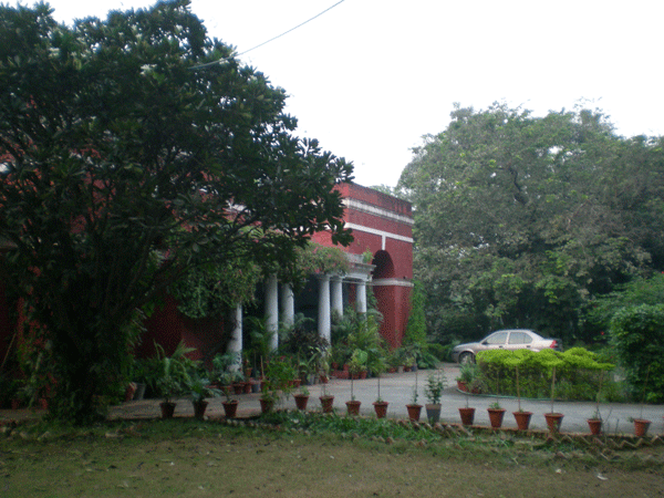 File:Home0801.gif