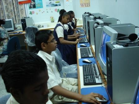 File:Computer Lab.jpg