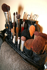 File:Makeupbrushes1.jpg