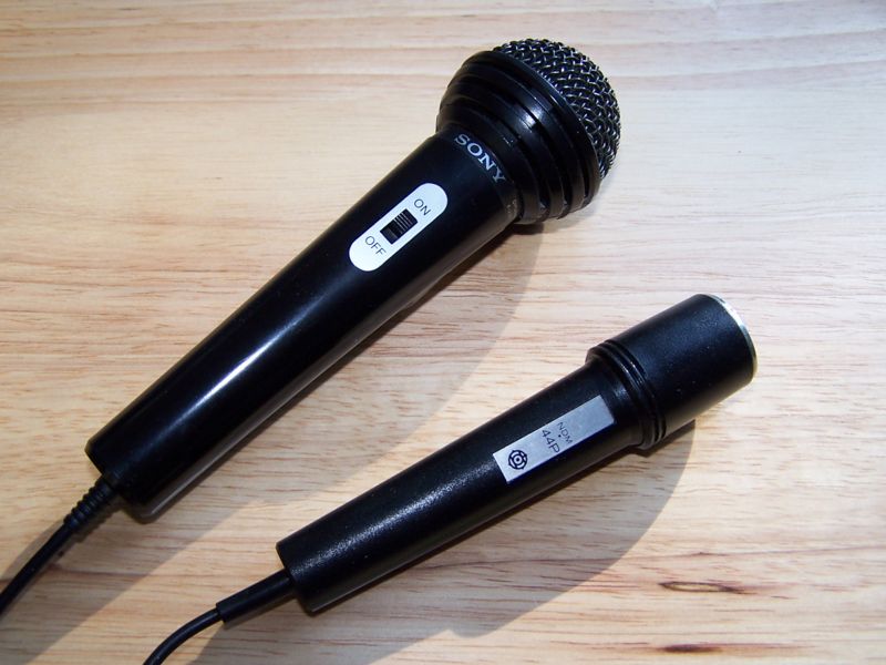 File:LSmicrophoneLS.JPG