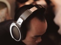 Listen2.jpg