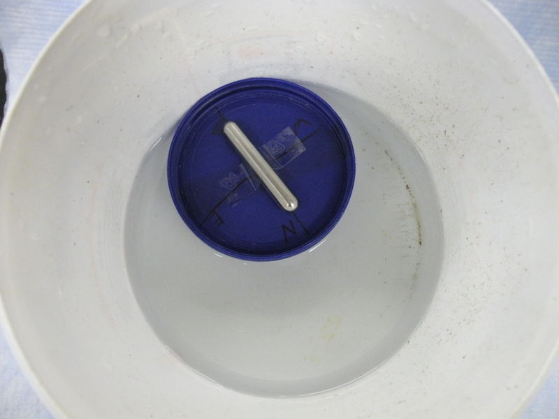 File:Floating Compass.JPG